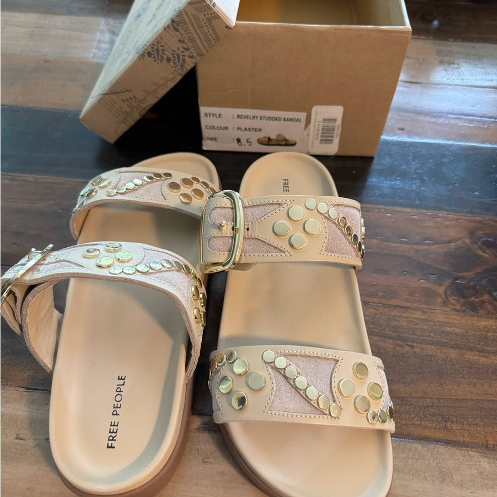Free People Women's Studded Sandals - NEVER WORN